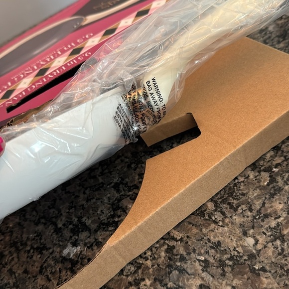 Paris Hilton 9.5" Frying Pan with Induction Bottom NIB - Picture 9 of 9